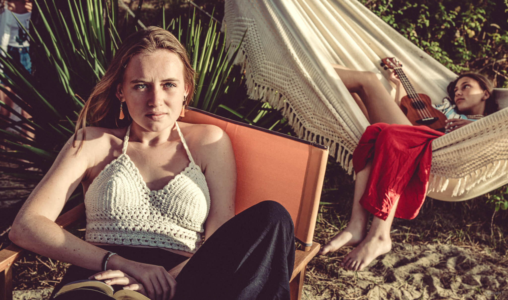 Série seventies avec salomé, marilou, bertille et emma , océan atlantique, montalivet ©Marc HIRT
