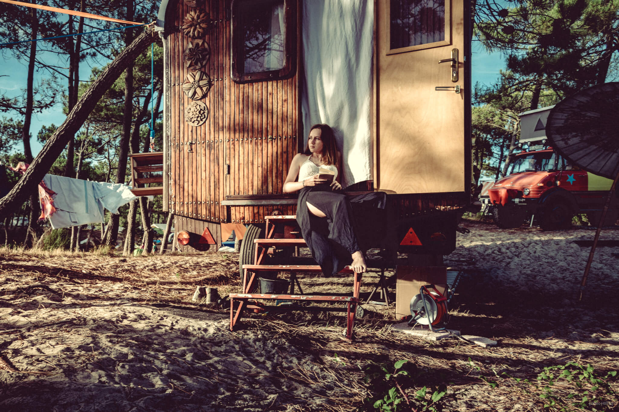 Série seventies avec salomé, marilou, bertille et emma , océan atlantique, montalivet ©Marc HIRT