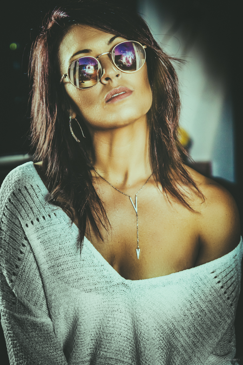 shooting avec sandra, seventies , gironde, sensualité ©Marc HIRT