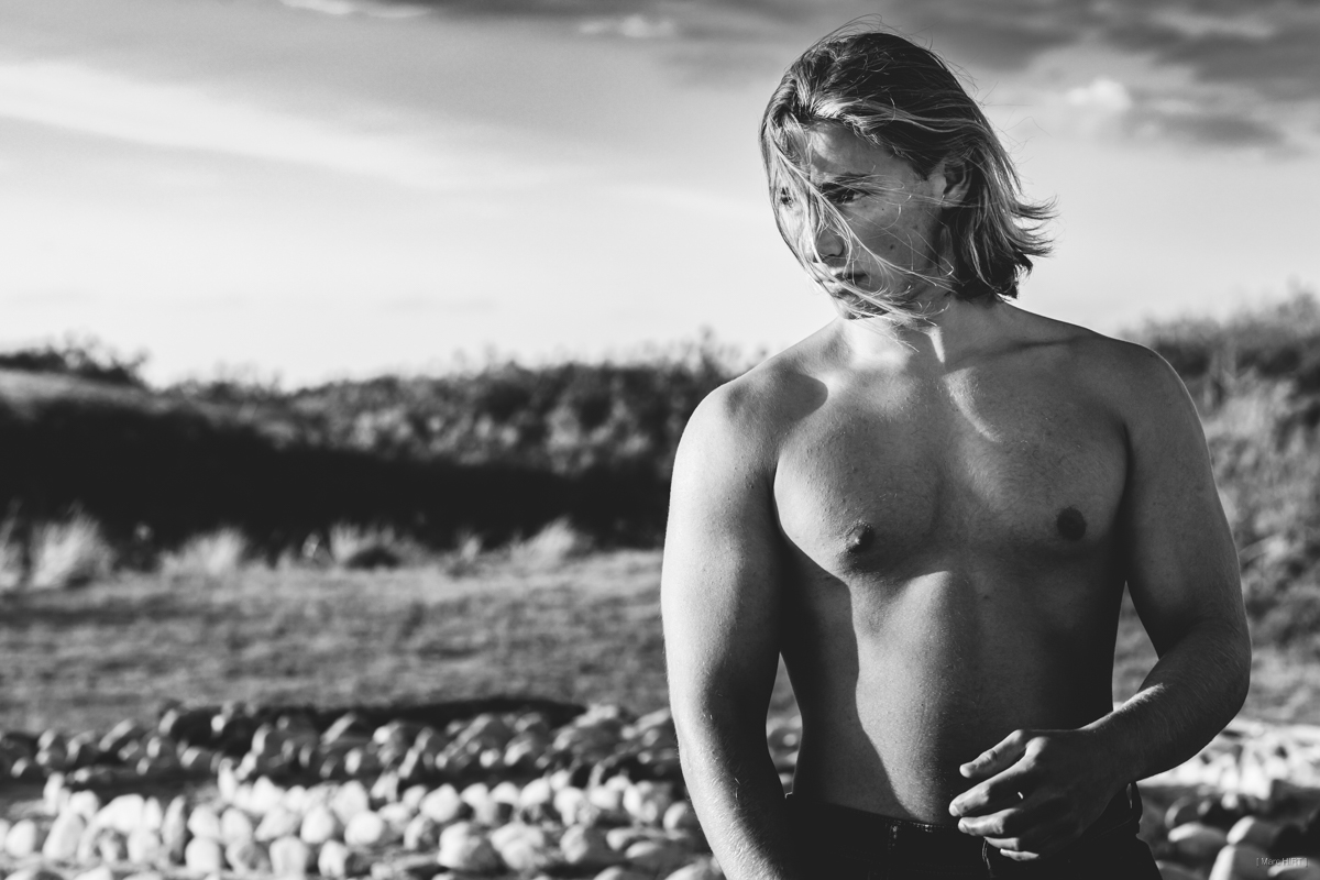 shooting avec ange, seventies , océan atlantique ©Marc HIRT